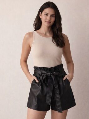 Zenana Faux Leather Paperbag Waist Shorts | Black | Size Small | NWOT